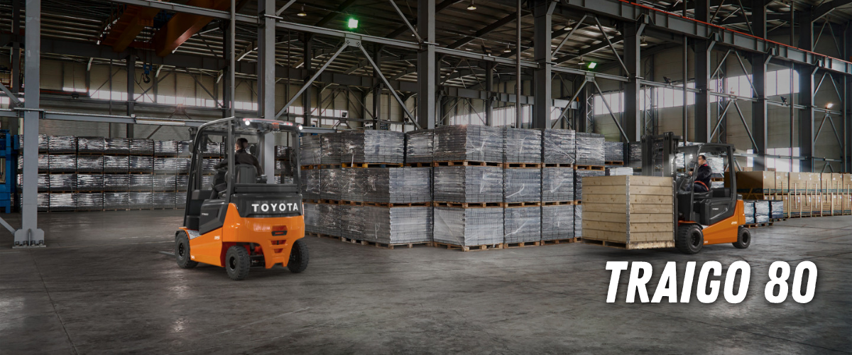 Chariot élévateur électrique Toyota Traigo80 en entrepôt logistique